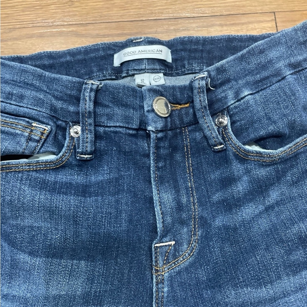 Good American Good Legs jeans